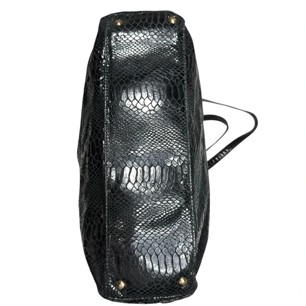 Michael Kors Black Snake Skin Faux Leather Bag - Picture 5 of 9